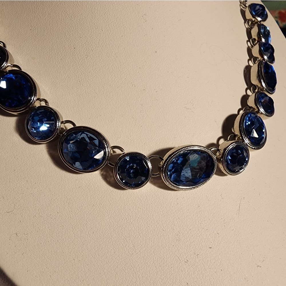 MONET Demi Parure Blue Rhinestone Necklace Vintage 18-inch - Picture 4 of 6